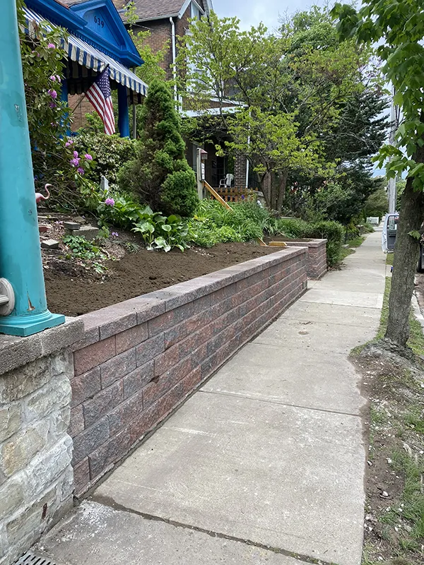 Versalok retaining wall gallery before